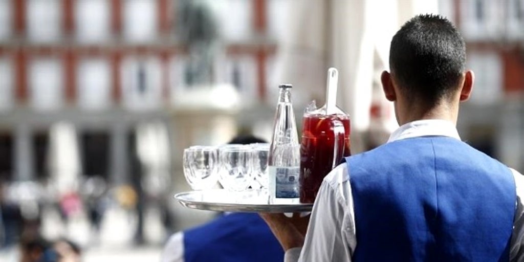 Konaklama, ticaret, inşaat ve yönetim geçen yıl yaratılan istihdamın %40'ını oluşturuyor
