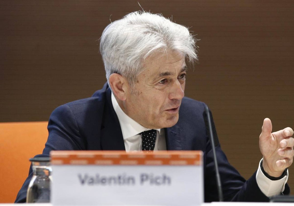 El presidente del Consejo General de Economistas, Valentín Pich