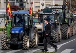 El campo mantiene en su tercera semana las protestas y anuncia 500 tractores en Madrid este miércoles