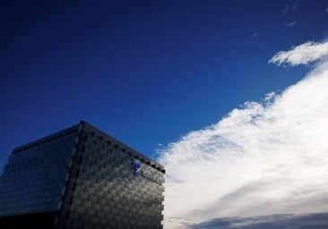 La saudí STC mantiene sus planes y cuenta con obtener este año la «aprobación» para tomar el 9,9% de Telefónica