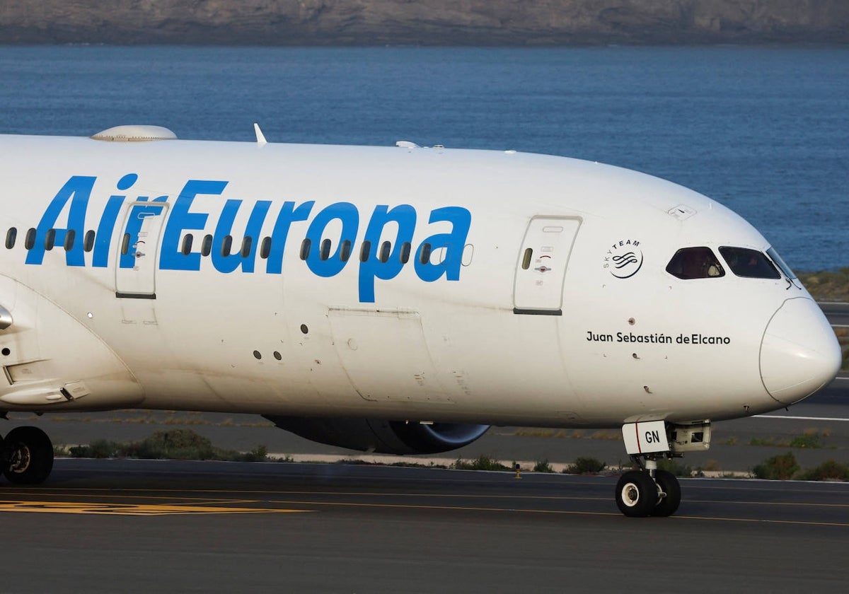 Un Boeing 787-9 de Air Europa, en el aeropuerto de Gran Canaria
