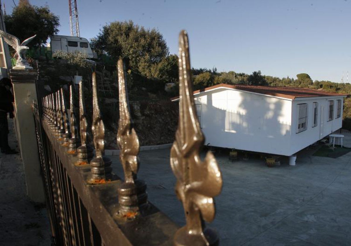 Una casa prefabricada, lista para ser instalada