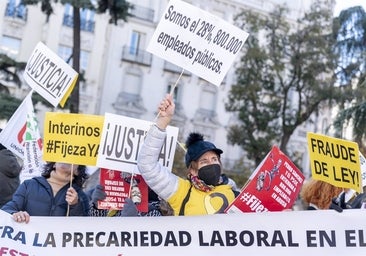 Interinos, una vida laboral dando tumbos por las administraciones