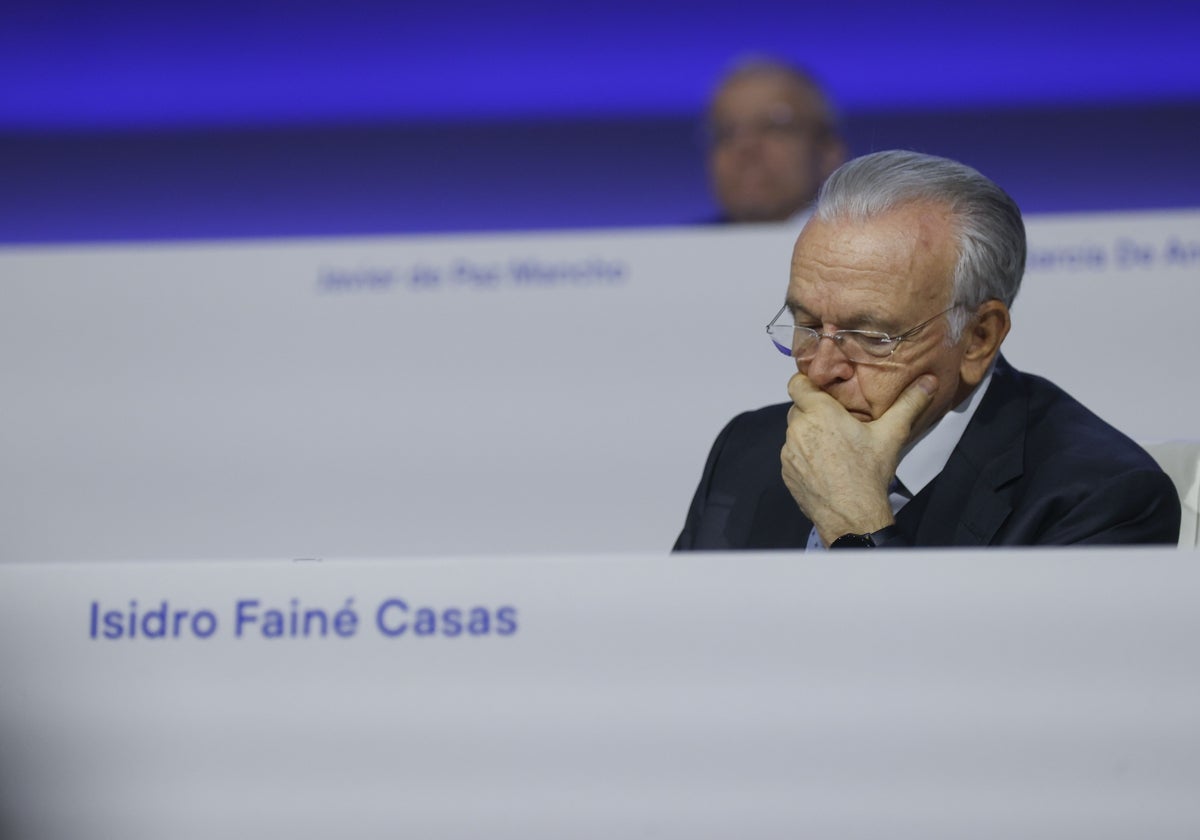 El persidente de Criteria Caixa, de la Fundación 'la Caixa' y vicepresidente de Telefónica