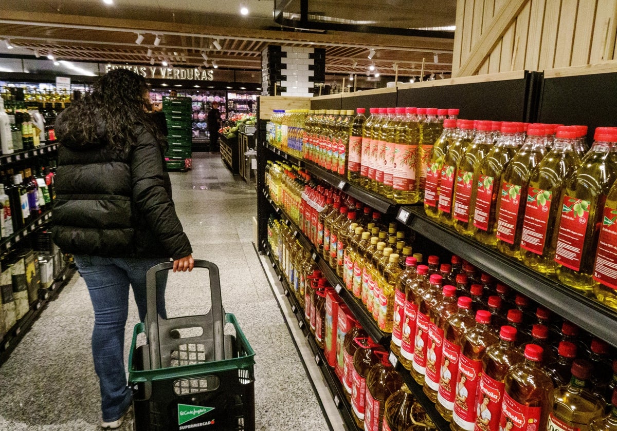 La industria de alimentación y bebidas española frena su crecimiento por segundo año por la inflación