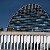 BBVA firma un acuerdo global con el creador de ChatGPT para acelerar el uso de la inteligencia artificial entre empleados