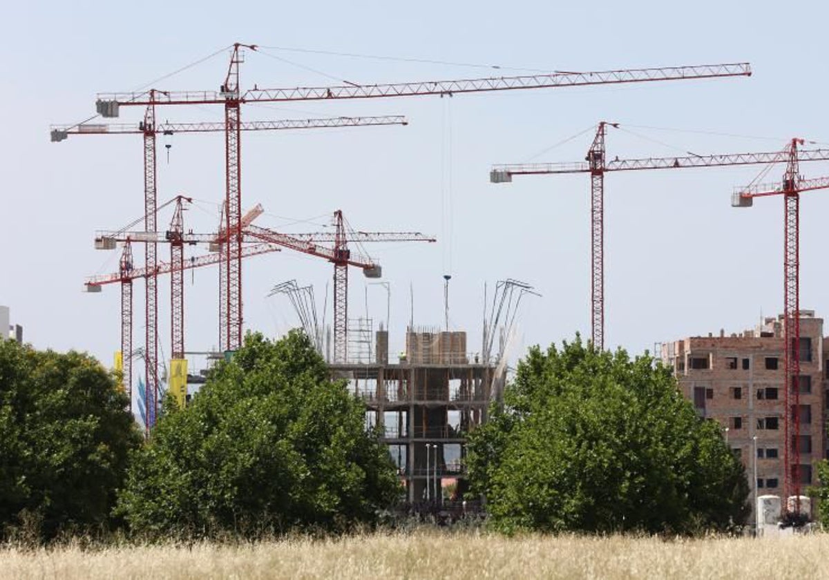 Bloques de vivienda en construcción