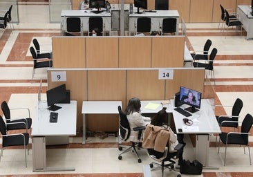 Cada día faltan a su puesto de trabajo 118.000 empleados públicos, un 27% sin baja médica
