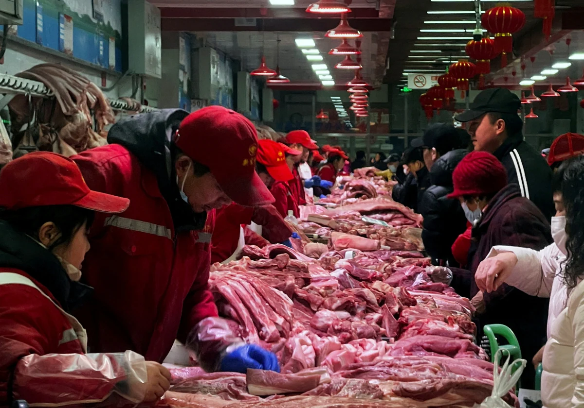 Intestinos, tráqueas, penes... el éxito de la casquería de cerdo español en  China