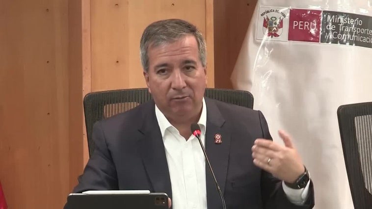 Gobierno de Perú busca renovar transporte urbano a vehículos eléctricos con apoyo de China