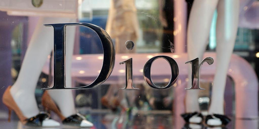 İtalya, Armani ve Dior'u tedarikçilerin çalışma koşulları açısından araştırıyor