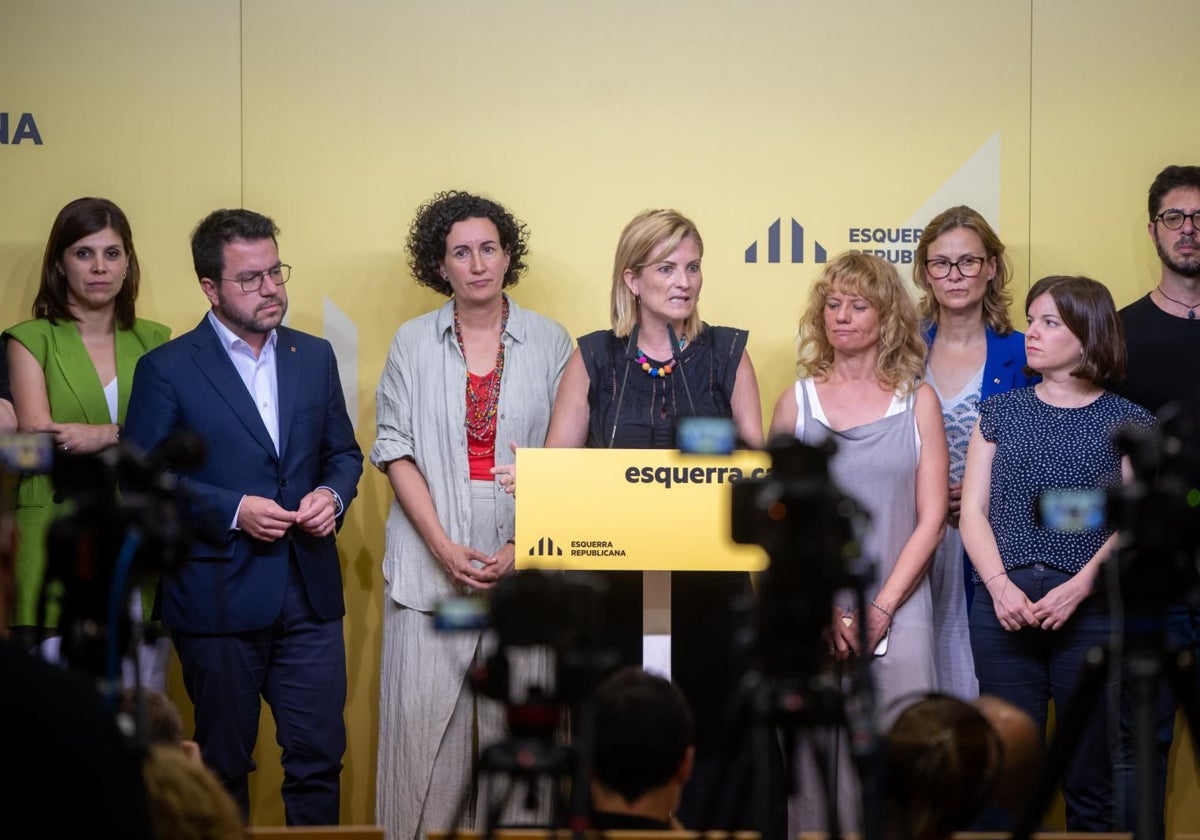 La portavoz de ERC, Raquel Sans, durante la rueda de prensa de ayer