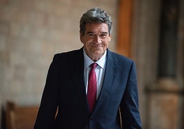 El desembarco de Escrivá en el Banco de España: una reorganización interna que desplaza a 250 funcionarios