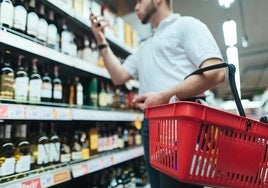 Estos son los 10 supermercados más baratos en España, según la OCU