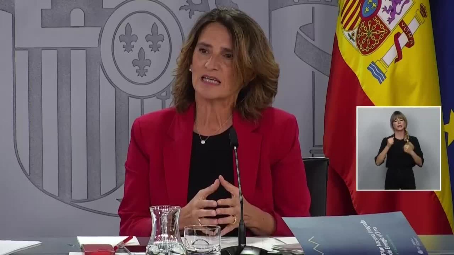 España mantiene en el PNIEC los 5,5 millones de coches eléctricos para 2030 y el cierre nuclear