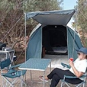 Multa de 91.000 euros por alquilar tiendas de campaña por 45 euros la noche en un asentamiento de chabolas