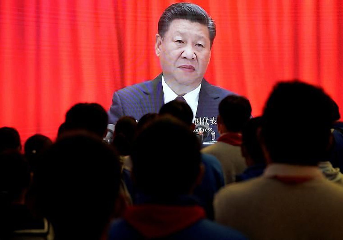 El presidente chino, Xi JInping, habla ante un foro de estudiantes