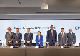 El Gobierno 'entrega' Tess Defence a Indra para salvar su proyecto estrella del blindado 8x8 Dragón