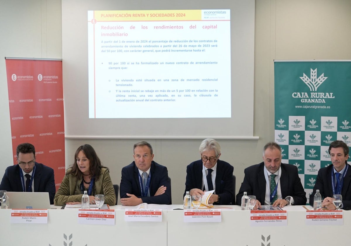 Representantes del Registro de Asesores Fiscales en la jornada anual del Registro