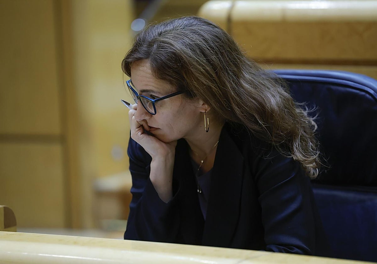 La ministra de Sanidad, Mónica García