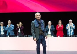 Pepe Álvarez, reelegido para su tercer mandato al frente de UGT, afronta las batallas de la reducción de jornada y la subida del salario mínimo