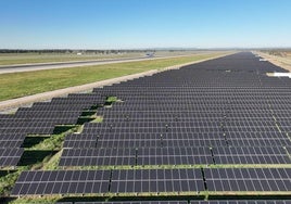 La energía solar superó por primera vez al carbón en producción de electricidad en la UE en 2024