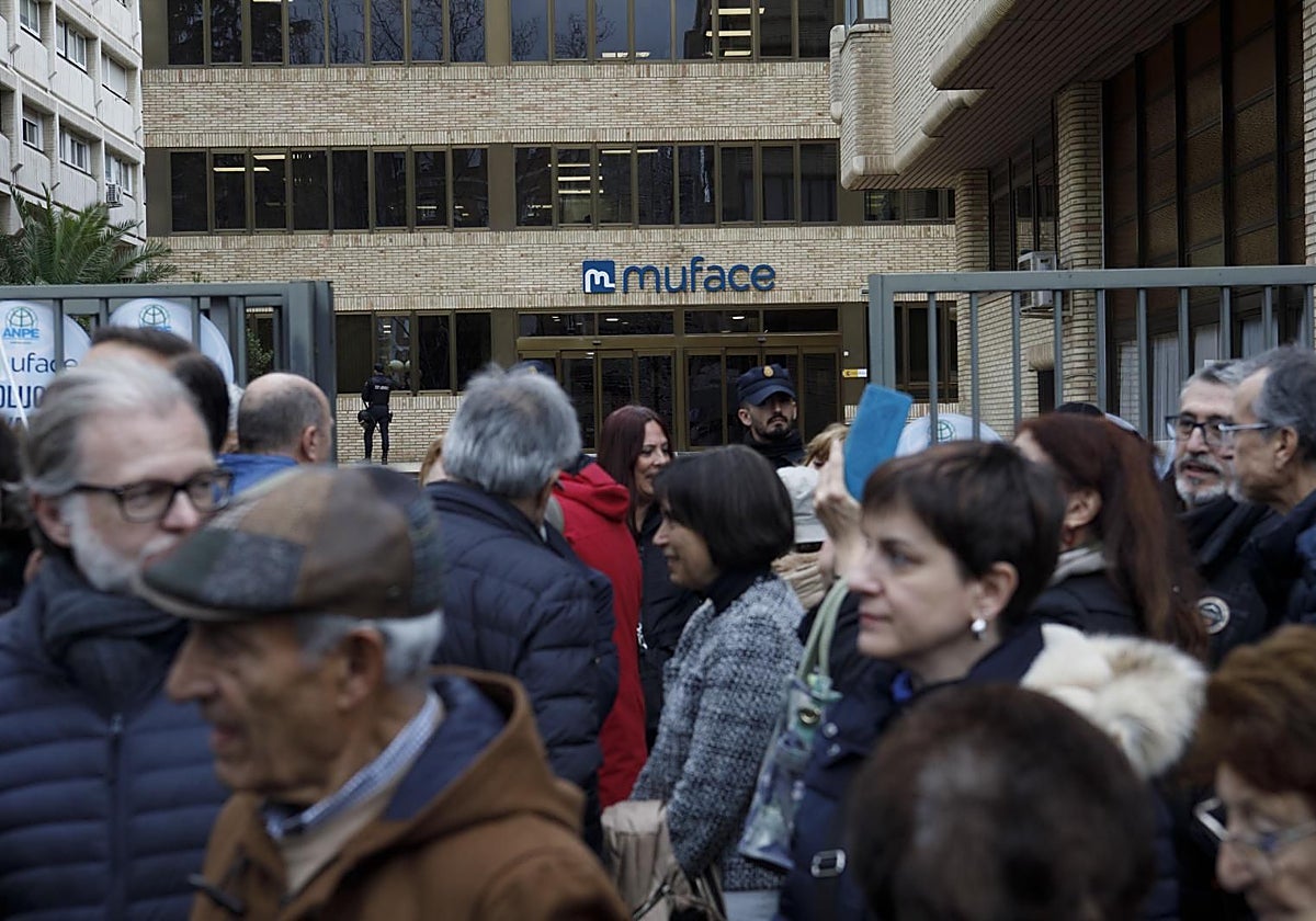 Protesta en la sede de Muface, el pasado 21 de enero