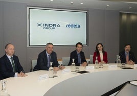 Indra compra el 89,7% de Hispasat a Redeia por 725 millones de euros