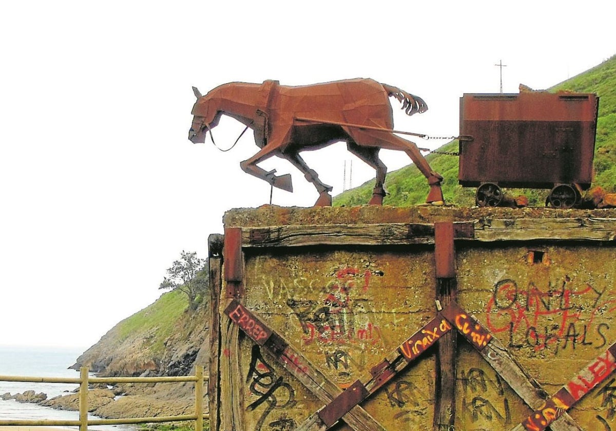 La ruta de la minería en Cantabria permite descubrir la actividad minera de Castro Urdiales desde la época romana hasta el siglo XX