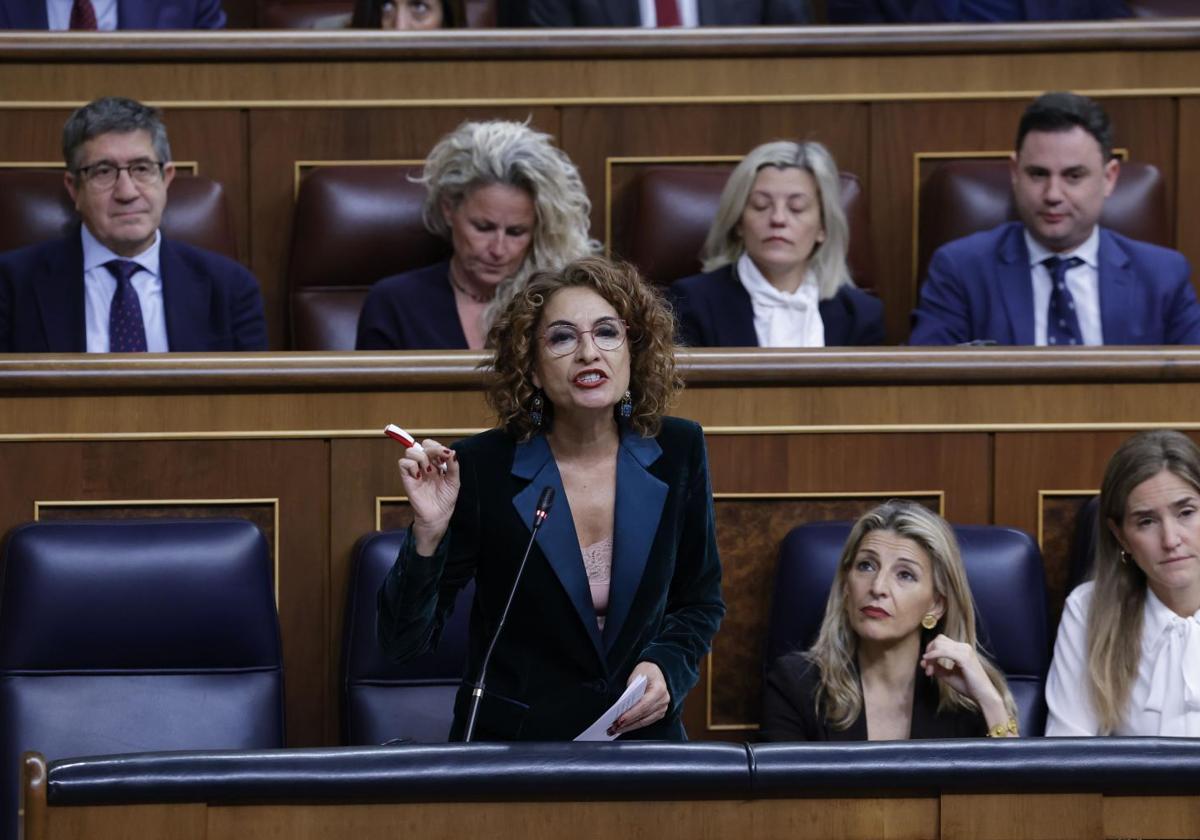 La vicepresidenta primera del Gobierno y ministra de Hacienda, María Jesús Montero