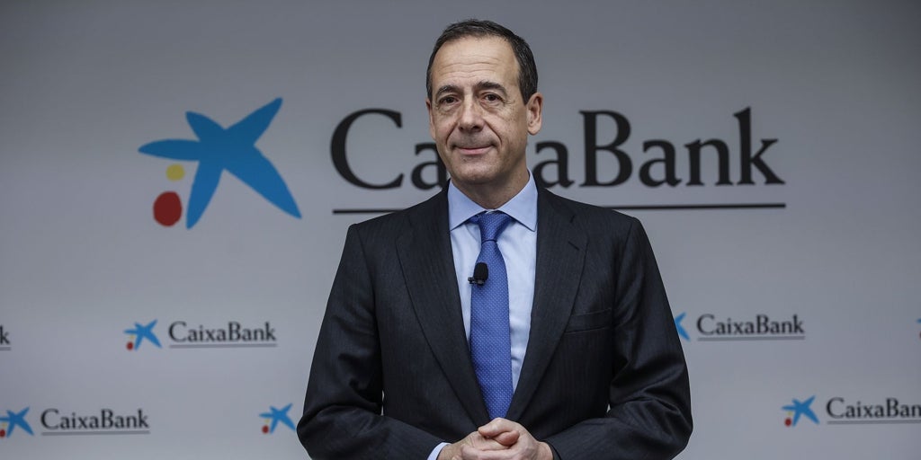 Caixabank apuesta por el cliente sénior y dará formación especial a más de 30.000 empleados