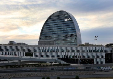 La opa de BBVA sobre el Sabadell, bajo amenaza de ser paralizada en la Audiencia Nacional