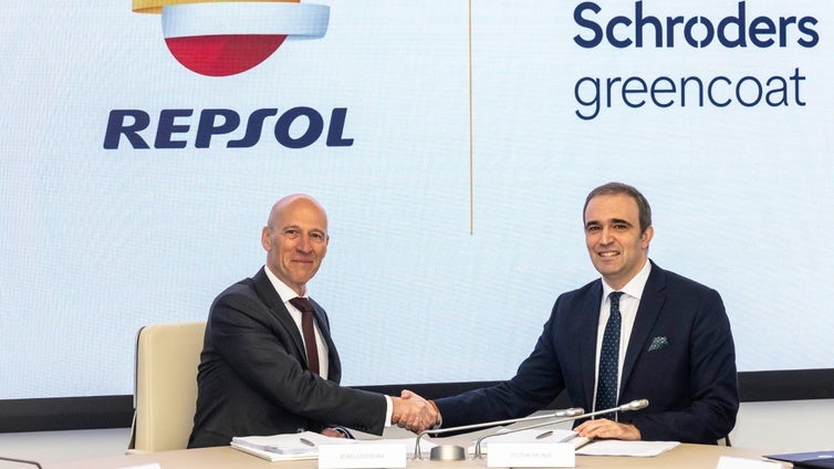 Repsol vende la mitad de una cartera renovable valorada en 580 millones a Schroders