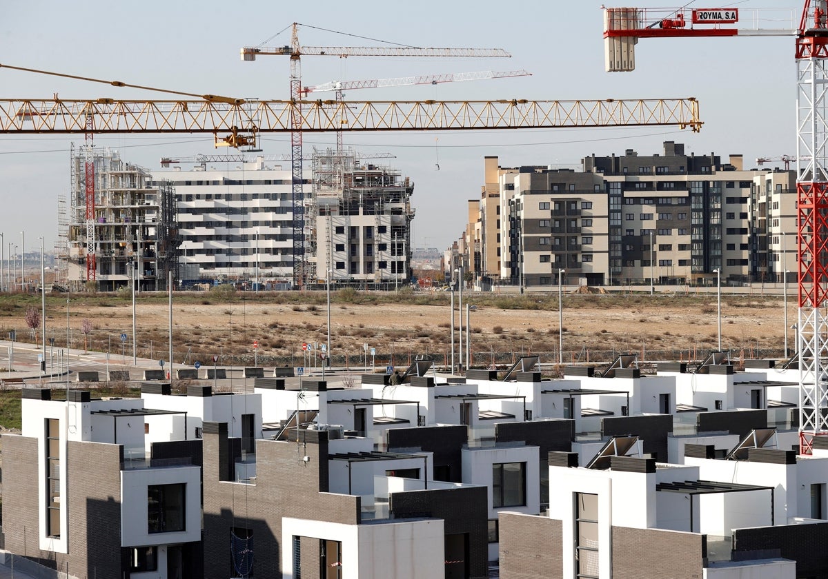Bloques de vivienda en construcción