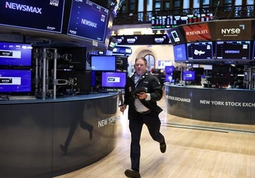 Fuertes pérdidas en Wall Street, con Apple, Nike o GAP, entre los valores más castigados