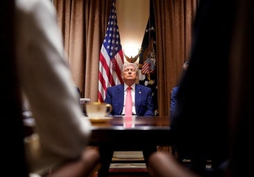 «América está de vuelta, la inflación no»: Trump celebra la tregua de los precios, pero los aranceles alejan la rebaja de tipos