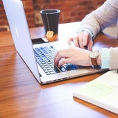 ¿Cuántos días de vacaciones me corresponden por mes trabajado?