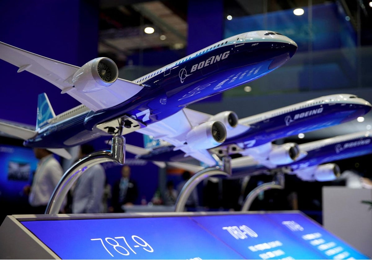 Maquetas de aviones Boeing en una feria en China