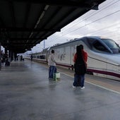 Trenes parados y aeropuertos a medio gas por el apagón masivo