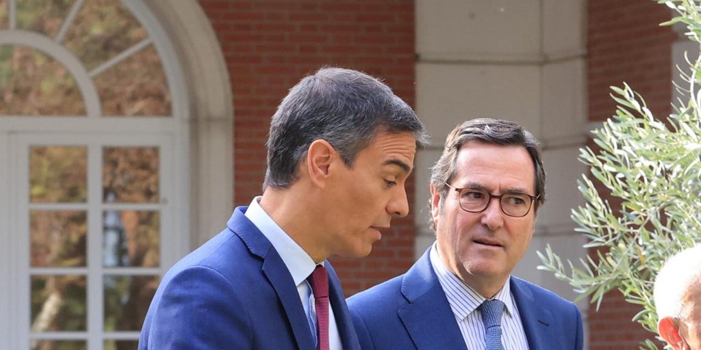 Sánchez teje una política intervencionista en la 'guerra' contra las empresas