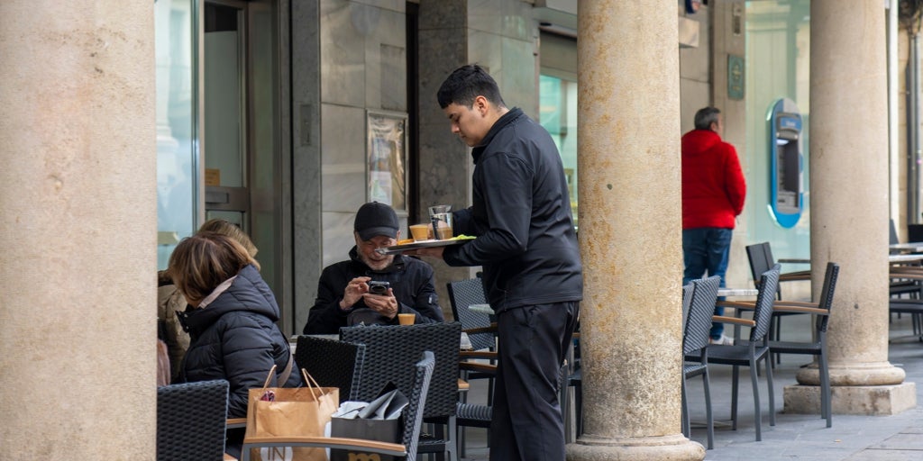 El sector turístico inaugura el año con 2,7 millones de ocupados, un 1,2% más que en 2024