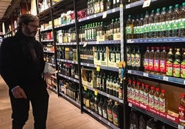 Agricultores denuncian «manipulación de precios» en el aceite de oliva y piden a Competencia que investigue