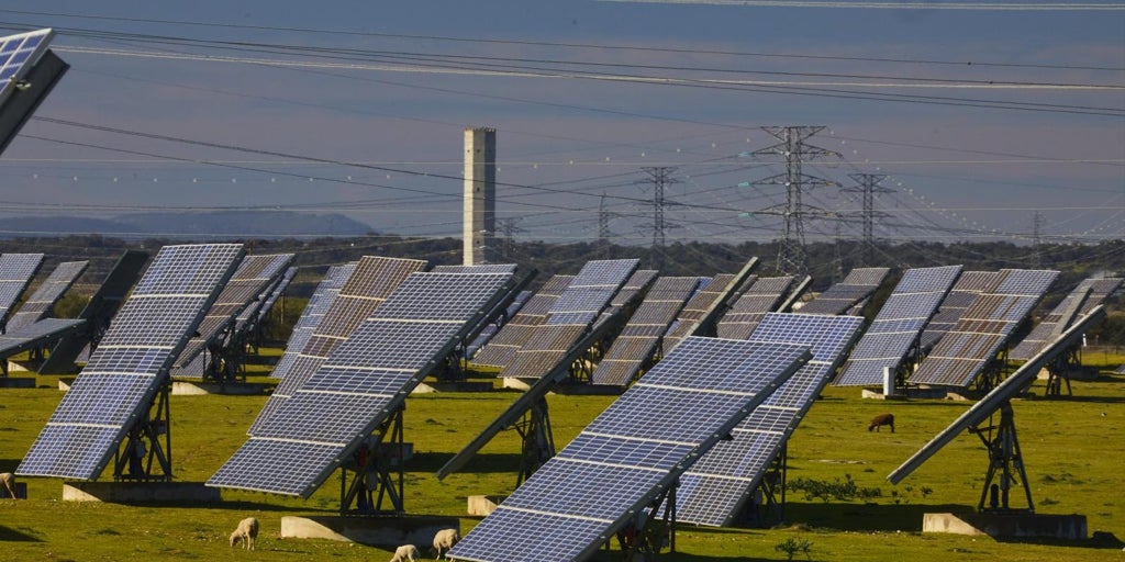 La nueva planificación eléctrica para 2030 ya advertía sobre el impacto de las renovables en la red