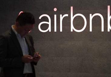 Consumo ordena a Airbnb bloquear 65.000 anuncios que considera «ilegales» tras una victoria judicial
