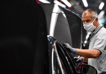 La actividad de la eurozona se contrae por primera vez en cinco meses y «no se puede culpar a los aranceles»