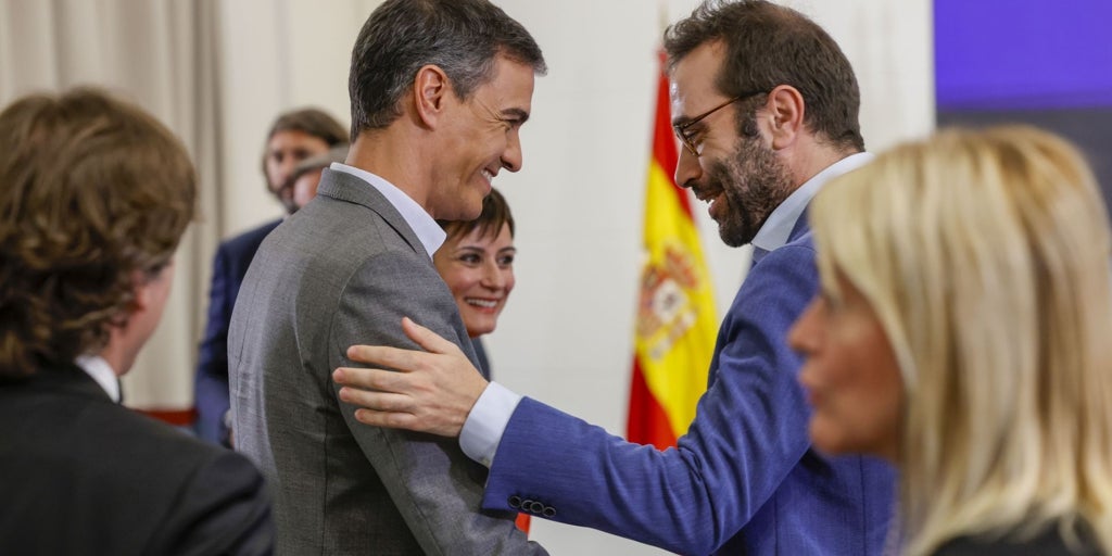 El Gobierno mete en el barro político la opa del BBVA