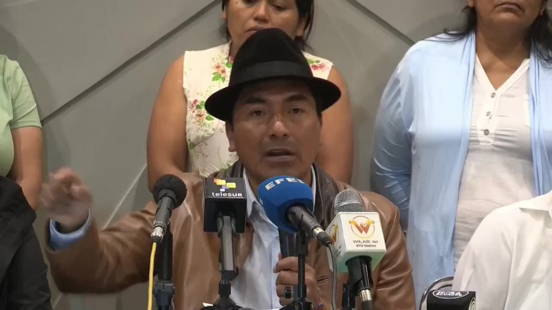 Indígenas ecuatorianos que radicalizará su lucha contra proyectos mineros