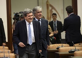 Escrivá se escuda en otros bancos centrales para negarse a evaluar las pensiones