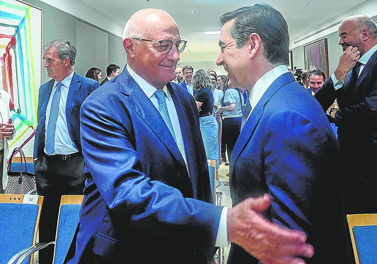 Los presidentes de Sabadell y BBVA, en un encuentro en 2024.