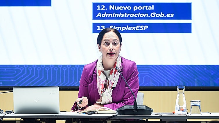 Los altos funcionarios acusan a Función Pública de «desoír y ningunear» sus propuestas sobre el nuevo modelo de oposiciones